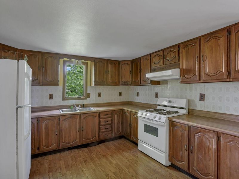 14745 Dutch Creek Road , Athens, OH 45701 Photo 17