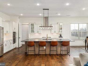 40452 WINDYHILL FARMS DRIVE , ALDIE, VA 20105