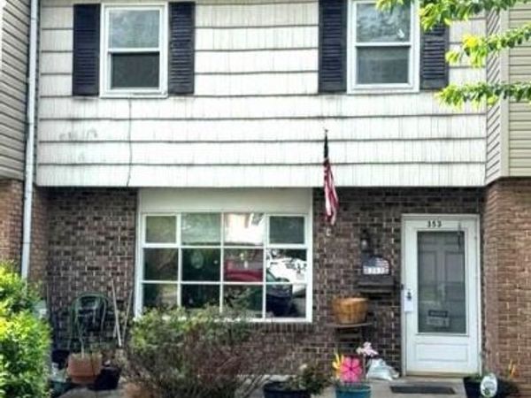353 WASHINGTON STREET, PENNSBURG, PA 18073
