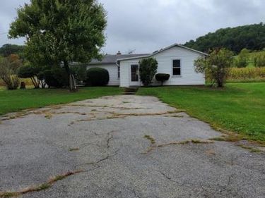 174 B KRIEBEL ROAD, BARTO, PA 19504