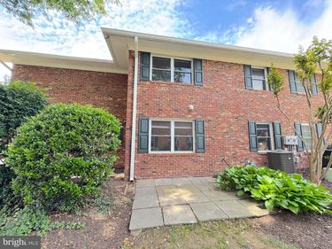 8848 WALUTES CIRCLE , ALEXANDRIA, VA 22309
