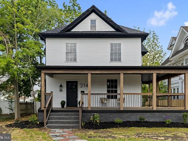 214 W HOLLY AVENUE, PITMAN, NJ 08071
