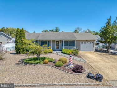 12 N HOLLYWOOD BOULEVARD, FORKED RIVER, NJ 08731