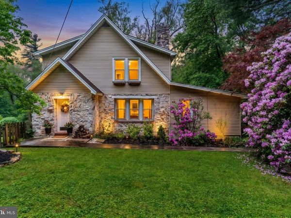 120 YATES STREET, MOUNT HOLLY SPRINGS, PA 17065
