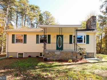 335 WHIPPORWILL LANE , CROSS JUNCTION, VA 22625