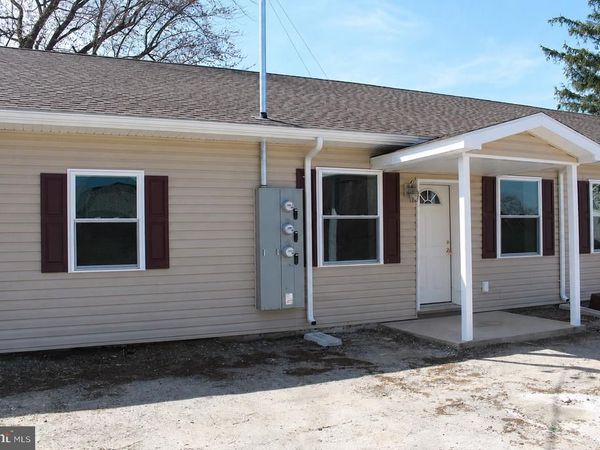 2560 FREYSVILLE ROAD , Unit B, RED LION, PA 17356