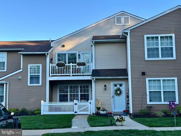 401 FERRIS LANE, Unit D1, DOYLESTOWN, PA 18901