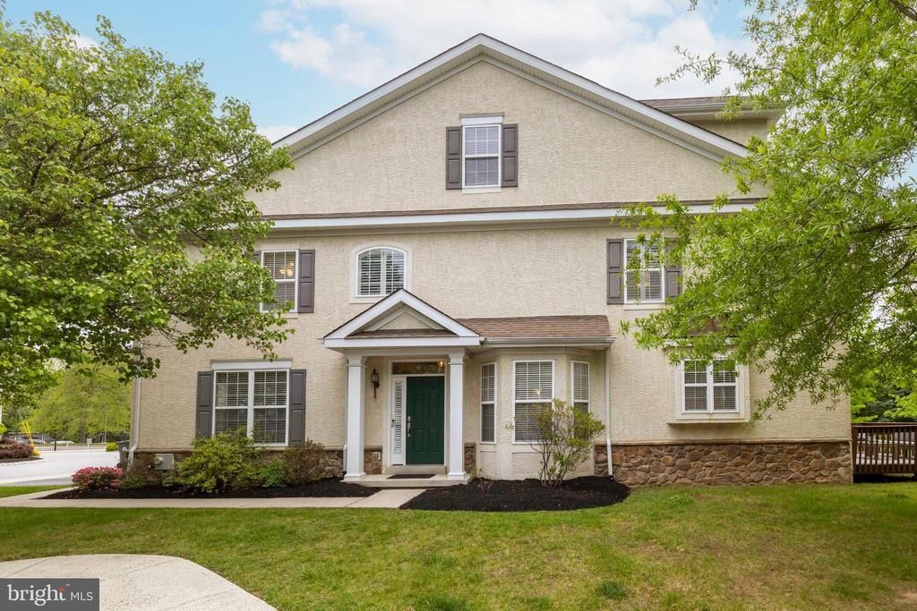 107 ROLLING HILL DRIVE, PLYMOUTH MEETING, PA 19462