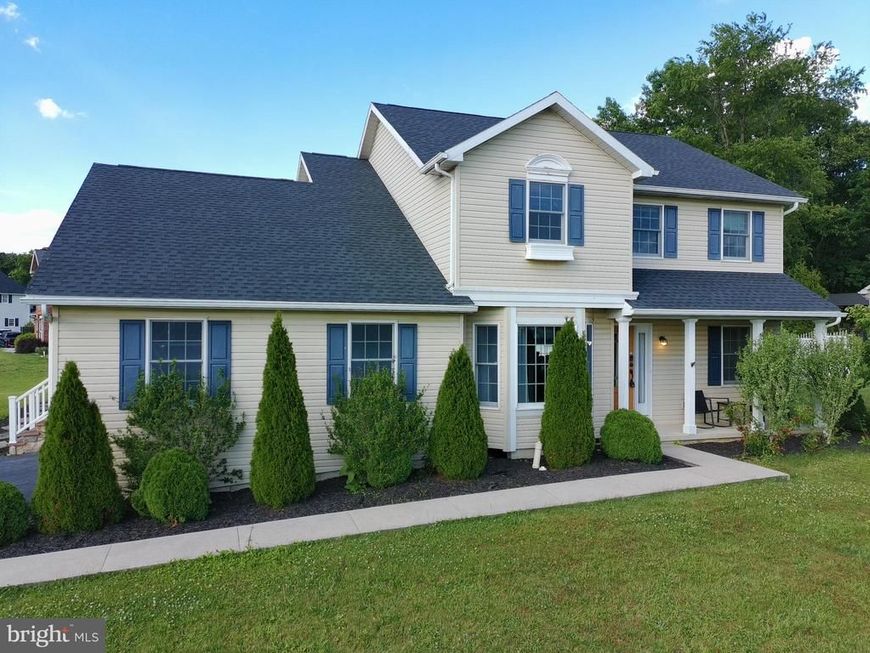 631 Eric Drive, Shippensburg, PA 17257 Main Photo