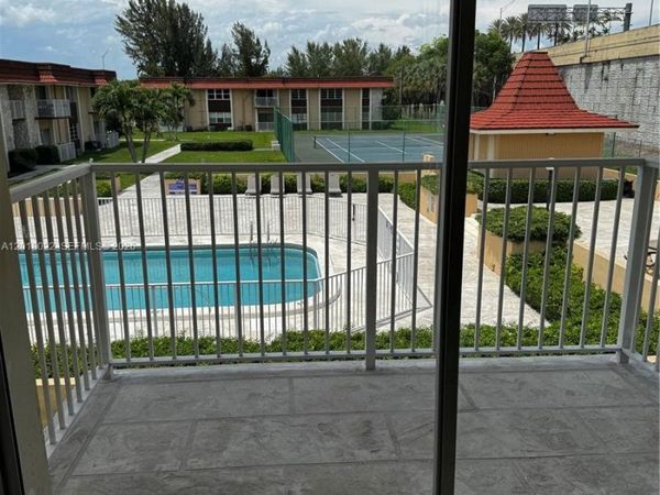 5401 SW 77th Ct , Unit 206E, Miami, FL 33155