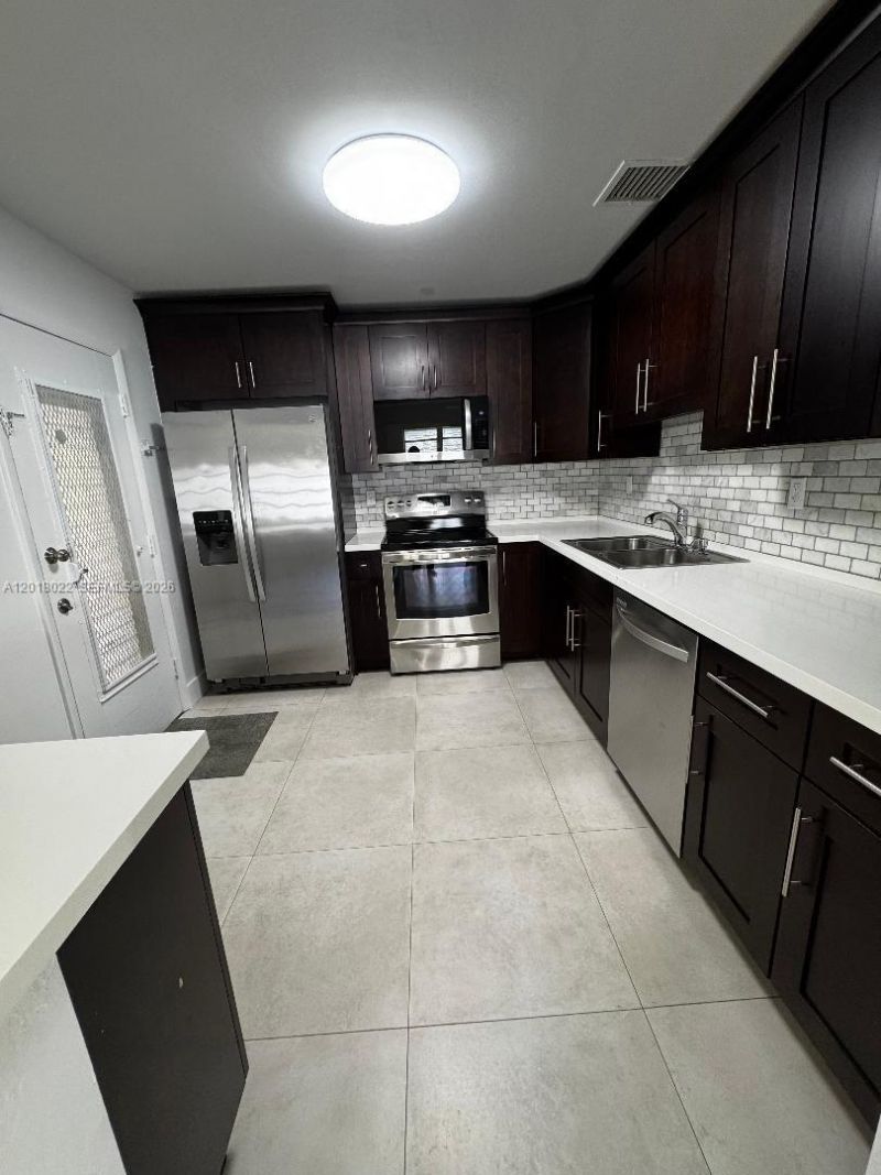 5401 SW 77th Ct, Unit 206E, Miami, FL 33155 Photo