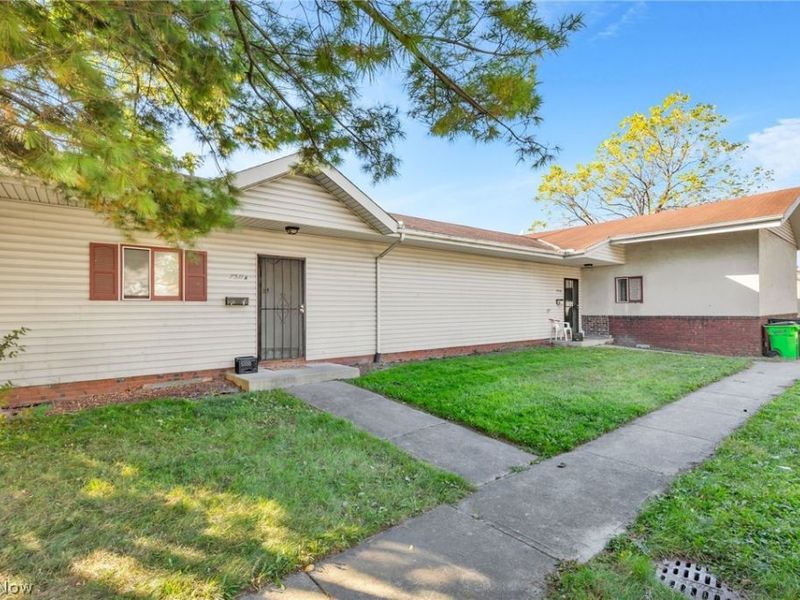 7511 Jeffries Avenue, Garfield Heights, OH 44105 Photo 1