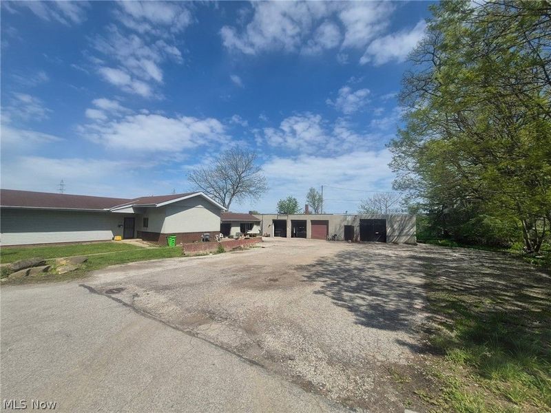 7511 Jeffries Avenue, Garfield Heights, OH 44105 Photo 6