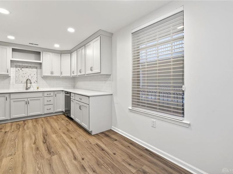 333 Oakwood Avenue, Unit #2A, Oakwood, OH 45409 Photo 11