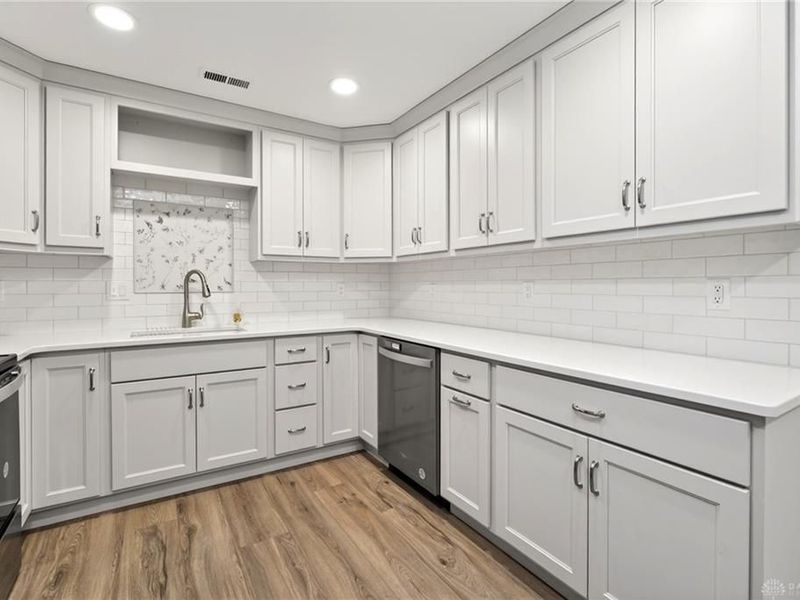 333 Oakwood Avenue, Unit #2A, Oakwood, OH 45409 Photo 13