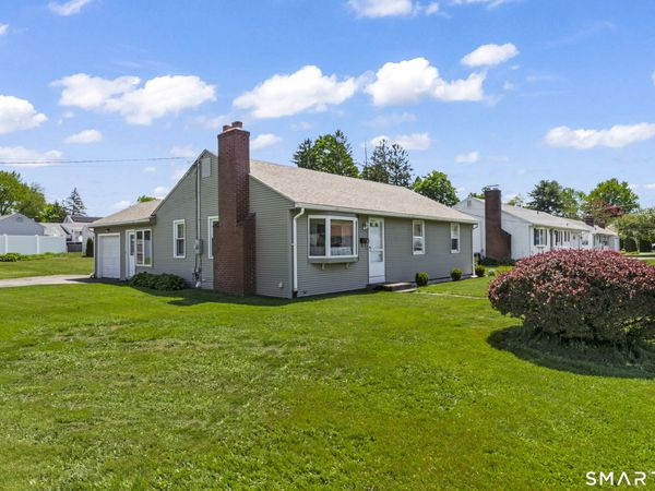 5 York, Berlin, CT 06037