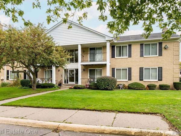 37095 NOTTINGHAM Drive, Sterling Heights, MI 48312