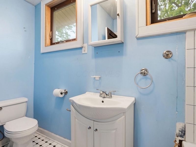 1567 Kenmore Road, Columbus, OH 43211 Photo 36