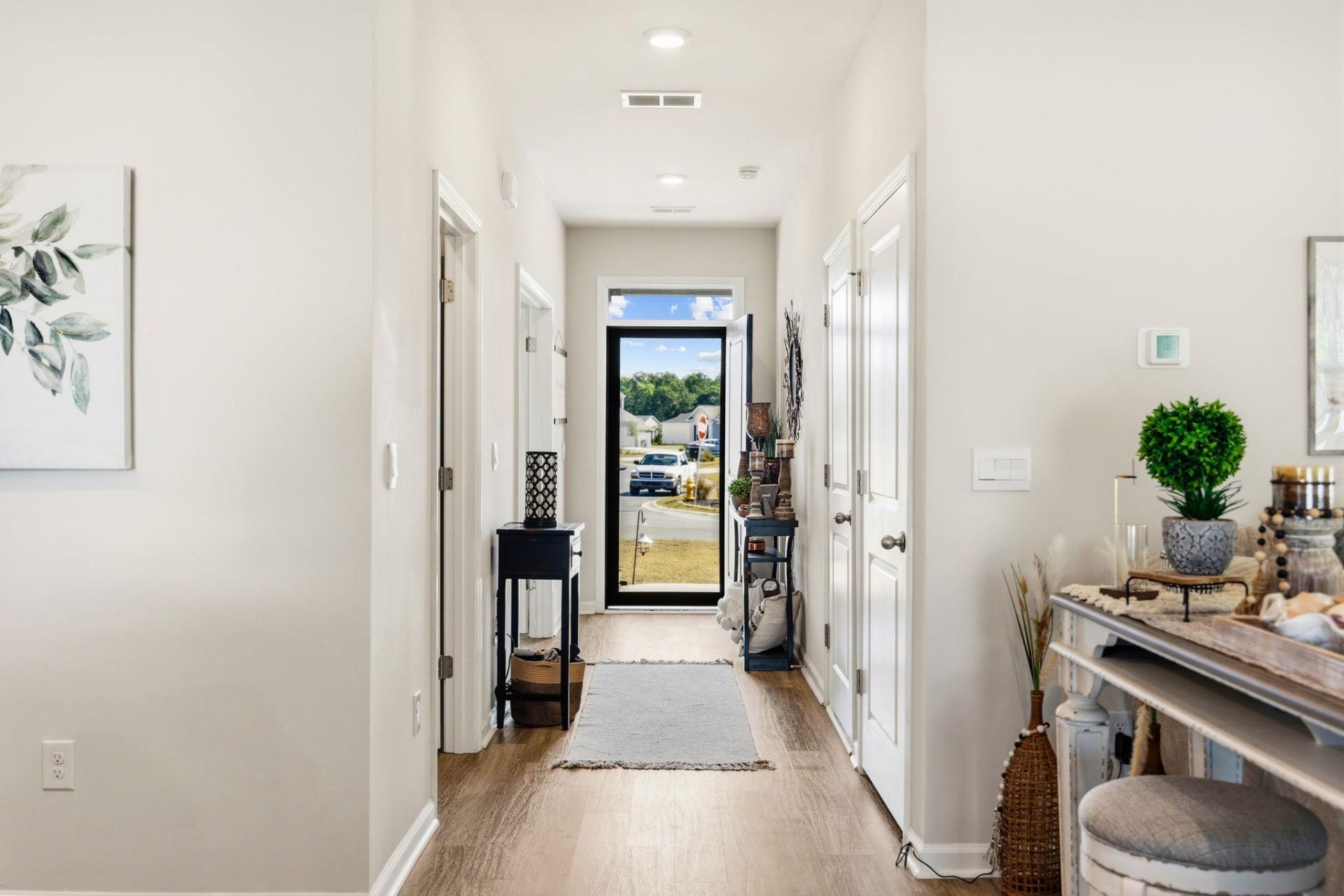 1800 Castlebay Dr. Photo 13