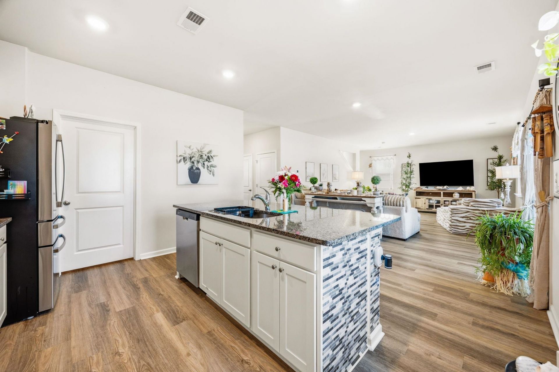 1800 Castlebay Dr. Photo 18