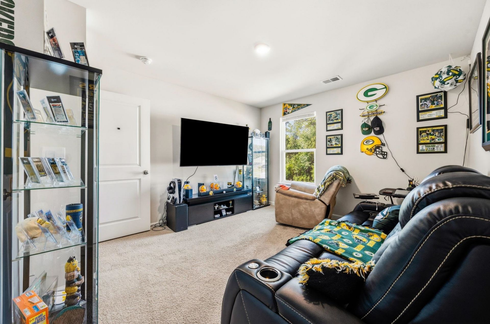 1800 Castlebay Dr. Photo 27