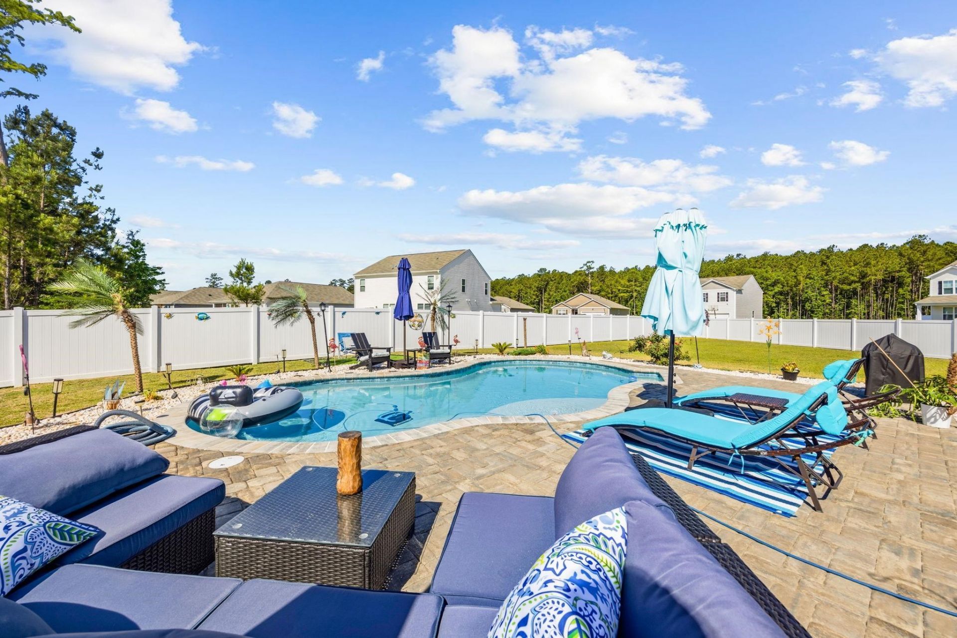 1800 Castlebay Dr. Photo 38
