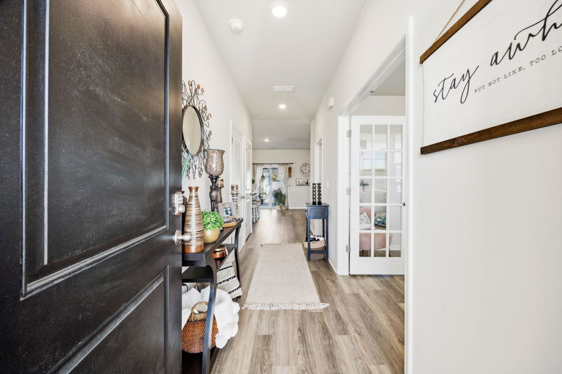 1800 Castlebay Dr. Photo 4