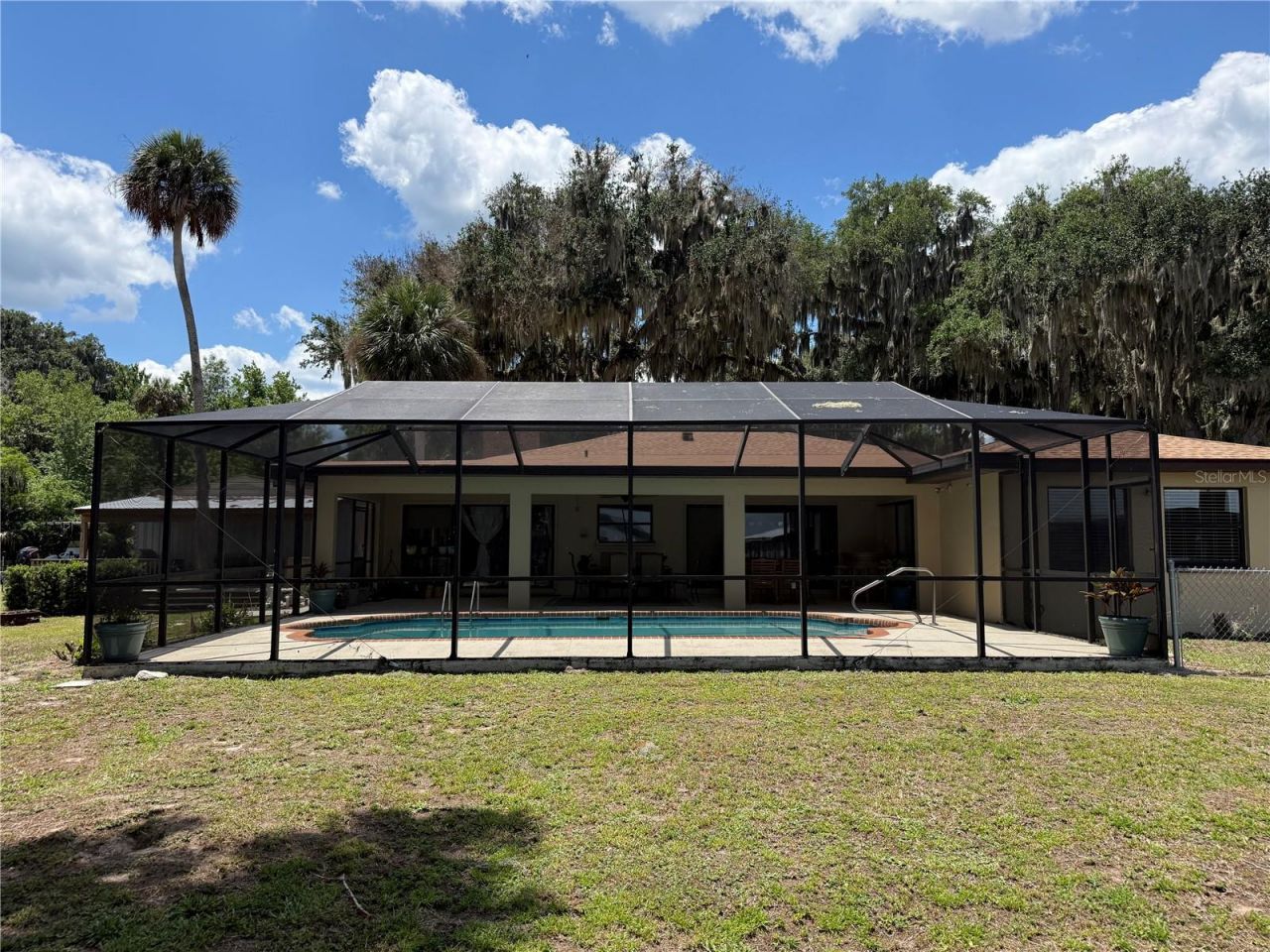 4232 County Road 400, Lake Panasoffkee, FL 33538 Photo
