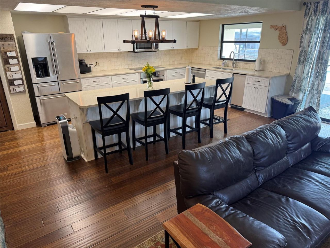 4232 County Road 400, Lake Panasoffkee, FL 33538 Photo