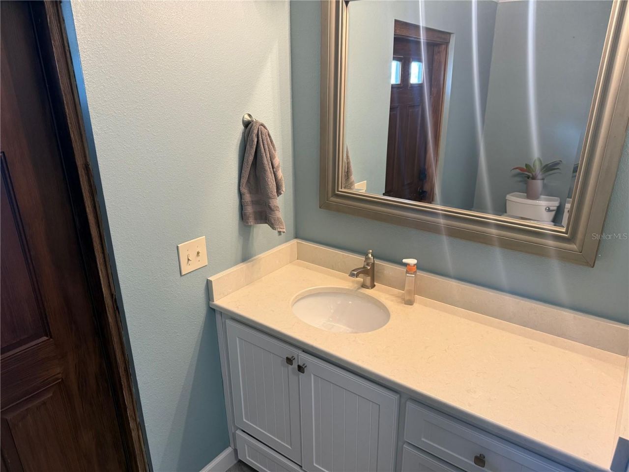4232 County Road 400, Lake Panasoffkee, FL 33538 Photo