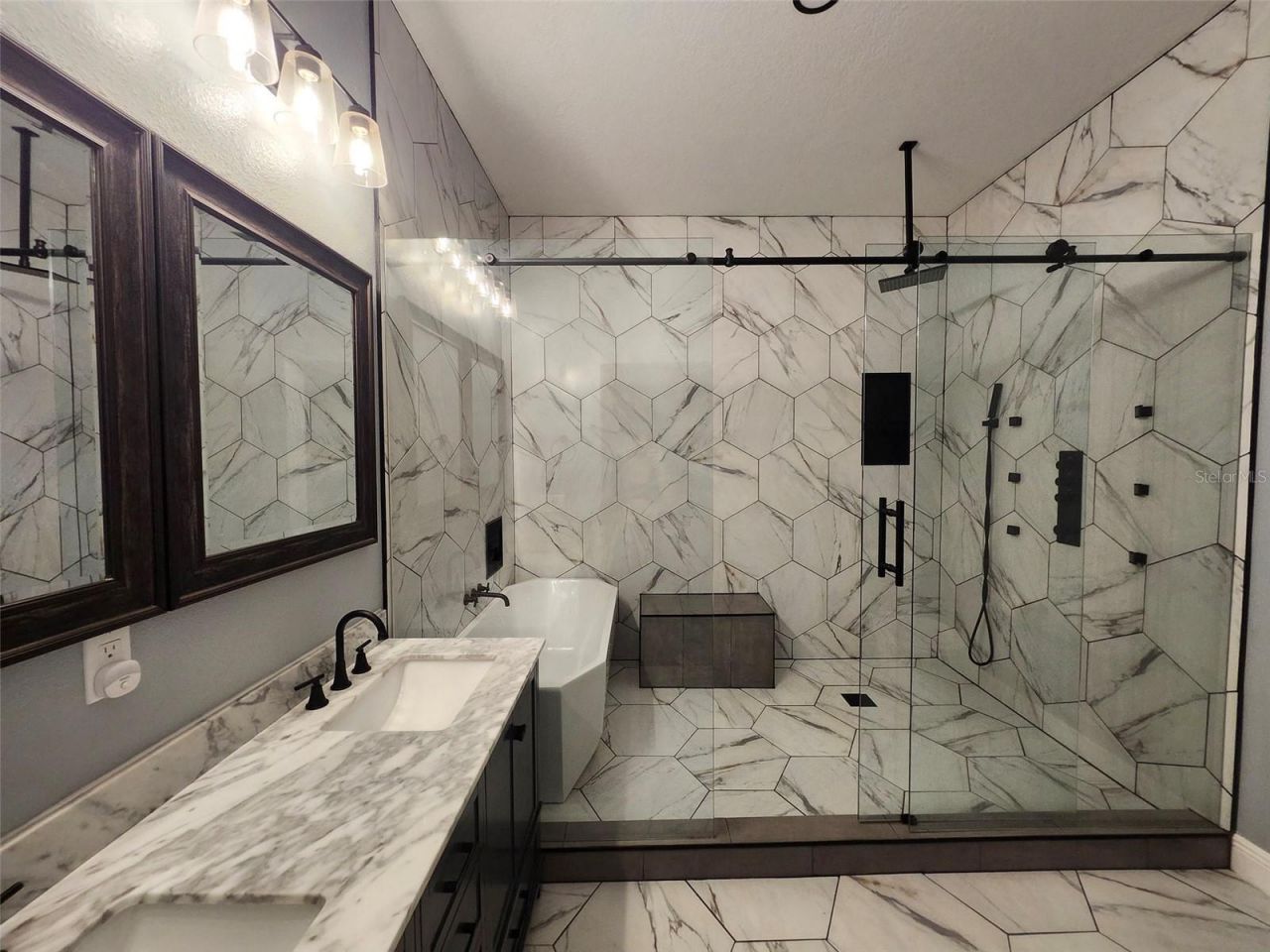 15614 Renee Lane , Hudson, FL 34669 Photo