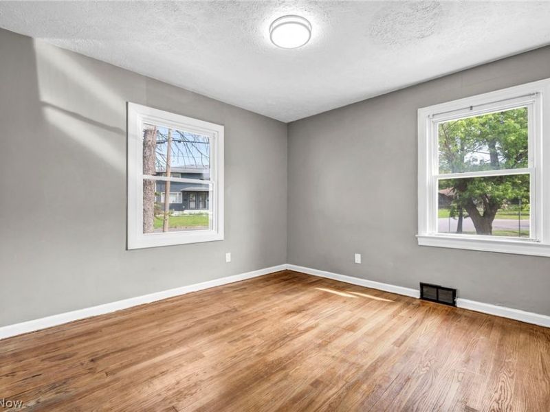1574 East Avenue, Akron, OH 44314 Photo 25