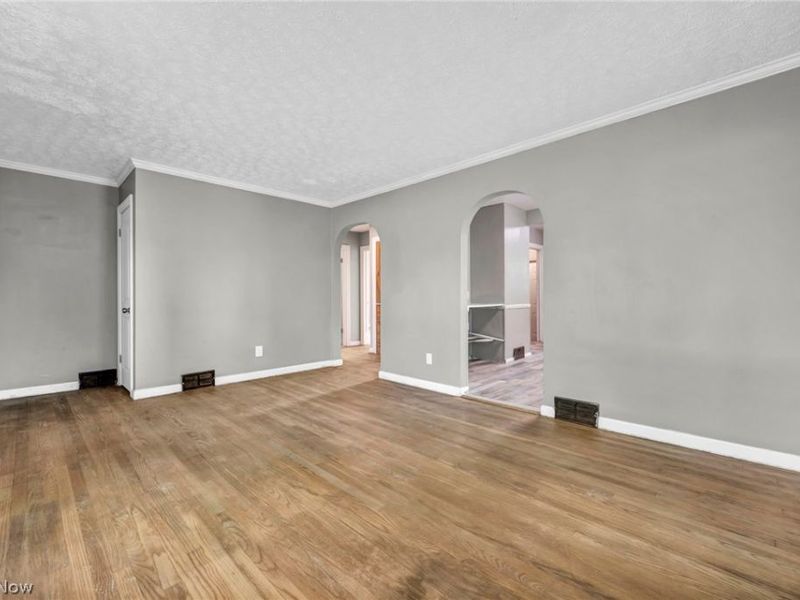1574 East Avenue, Akron, OH 44314 Photo 8