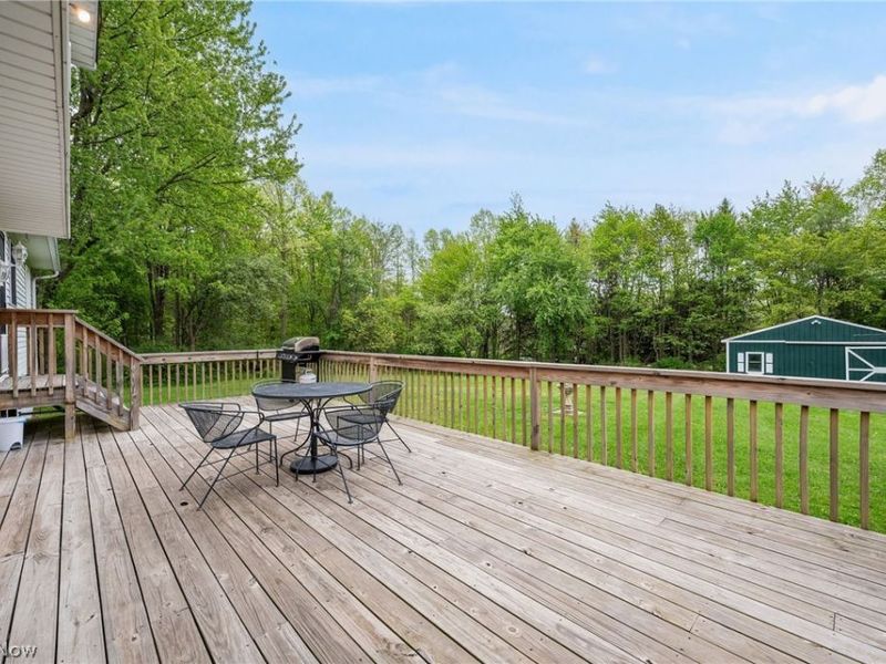 10471 Meadowhurst Lane, Chardon, OH 44024 Photo 15