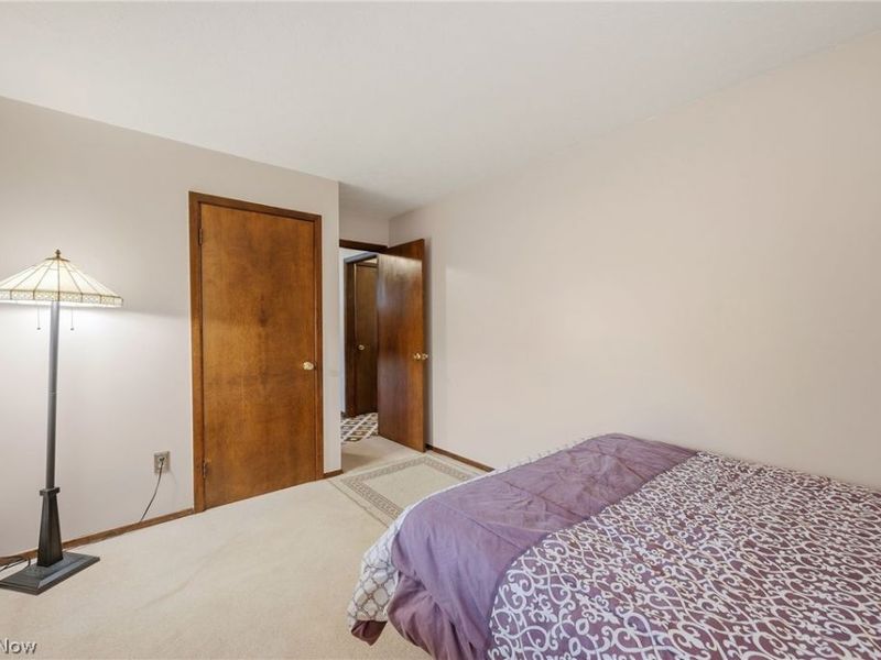 10471 Meadowhurst Lane, Chardon, OH 44024 Photo 23