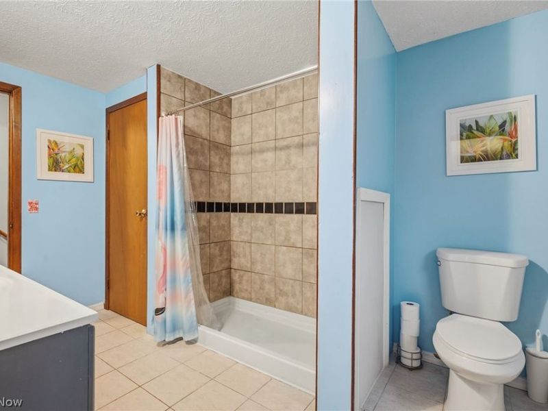 10471 Meadowhurst Lane, Chardon, OH 44024 Photo 30