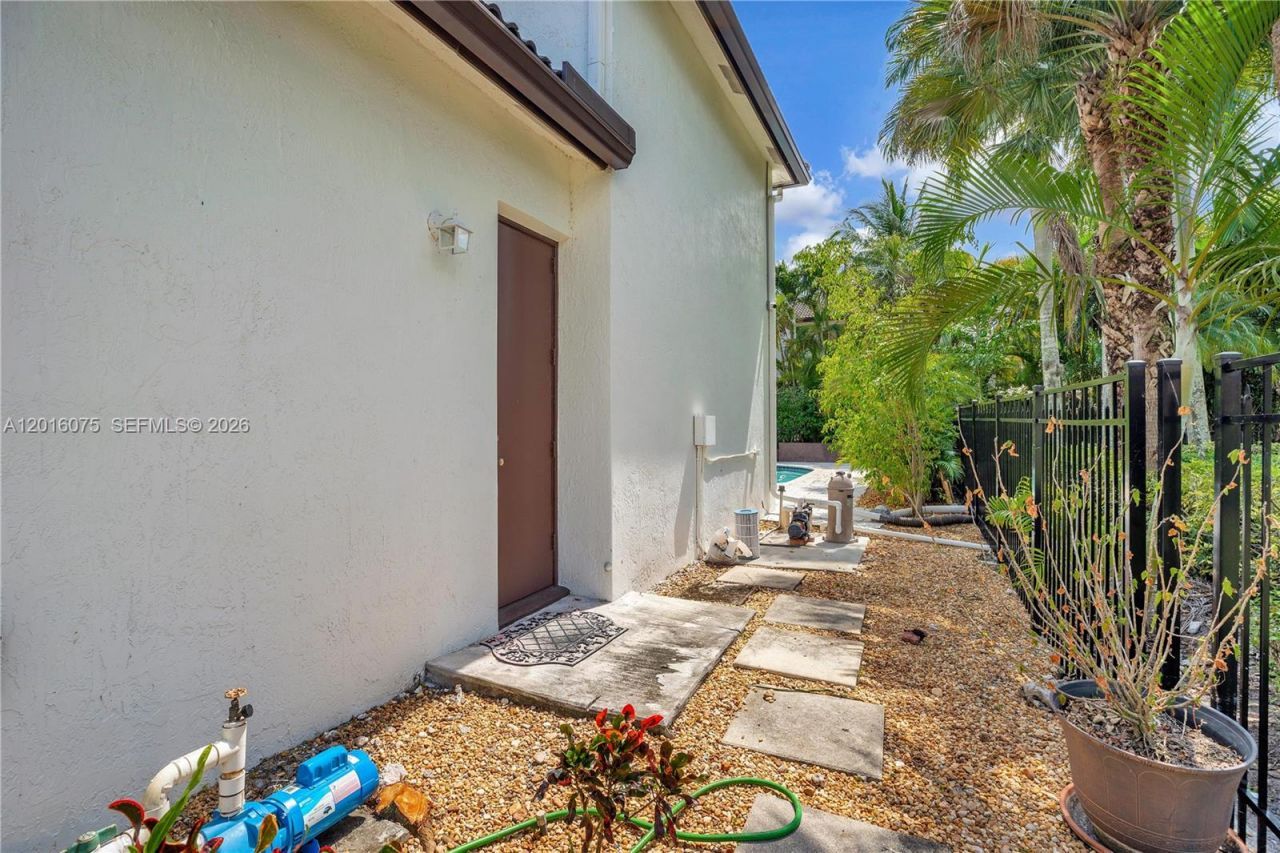 18982 SW 32nd Ct, Miramar, FL 33029 Photo