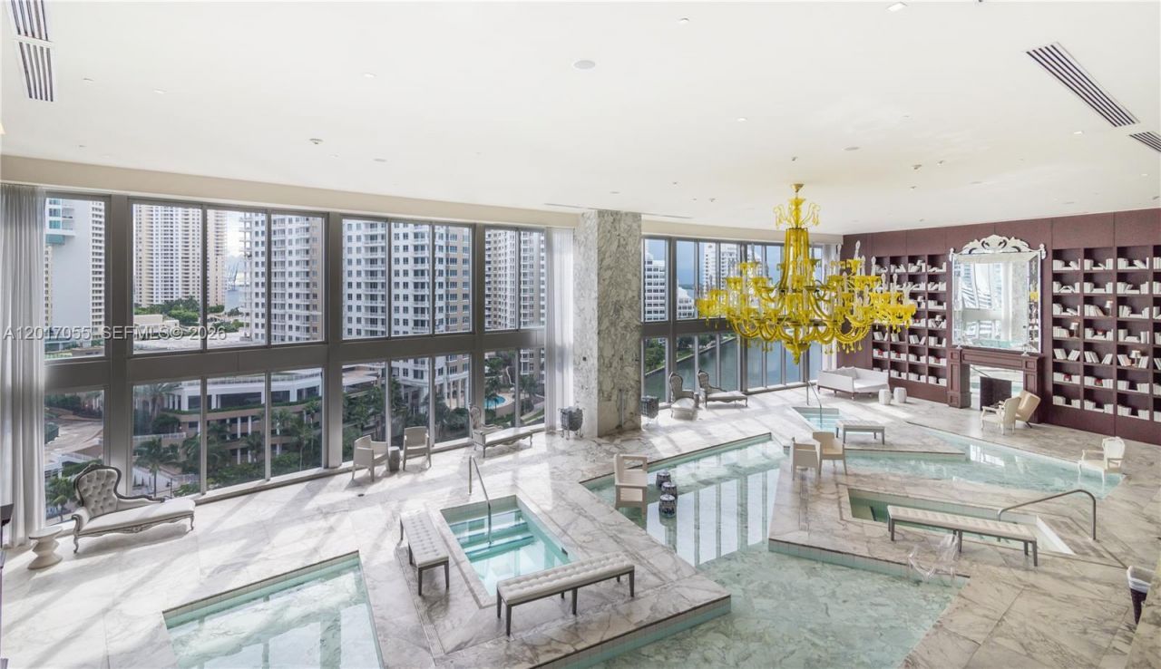 485 Brickell Ave, Unit 4606, Miami, FL 33131 Photo