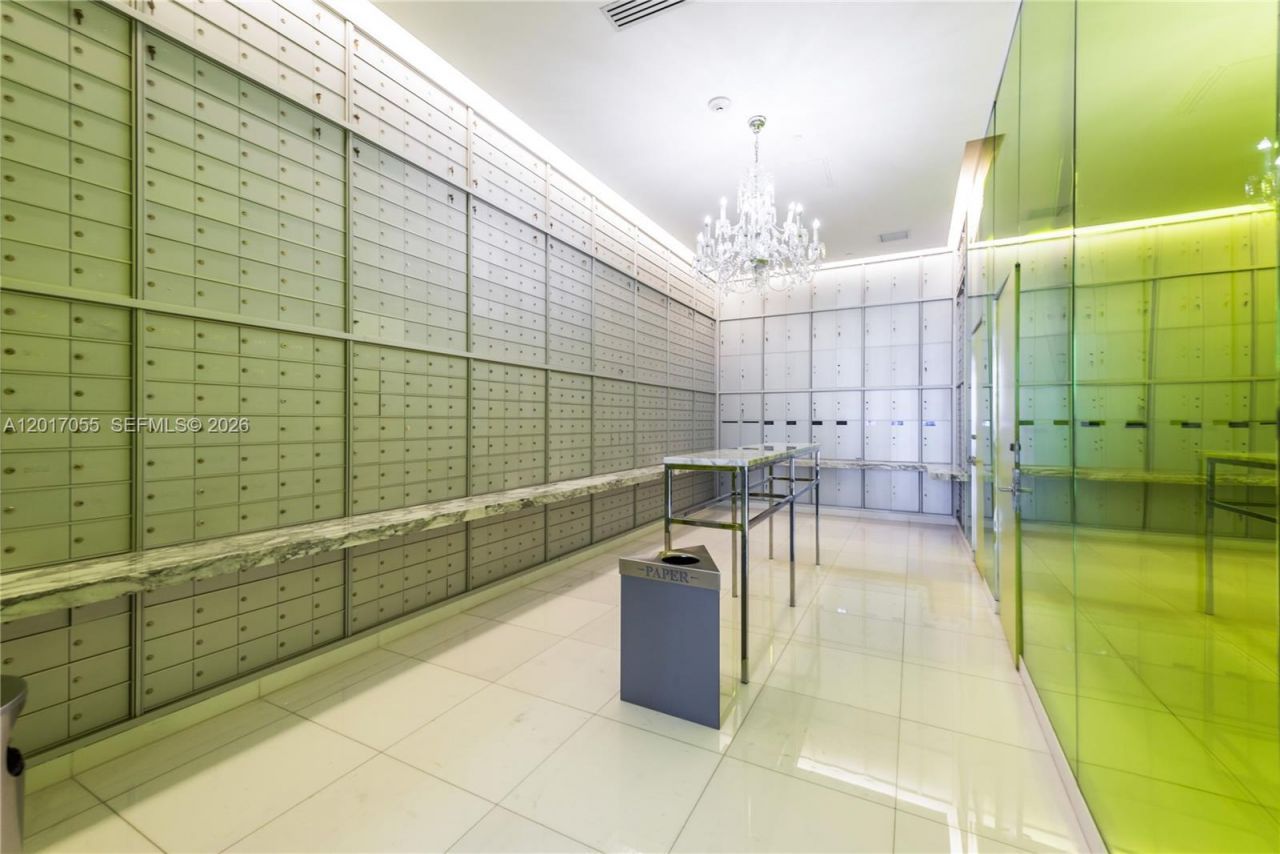 485 Brickell Ave, Unit 4606, Miami, FL 33131 Photo