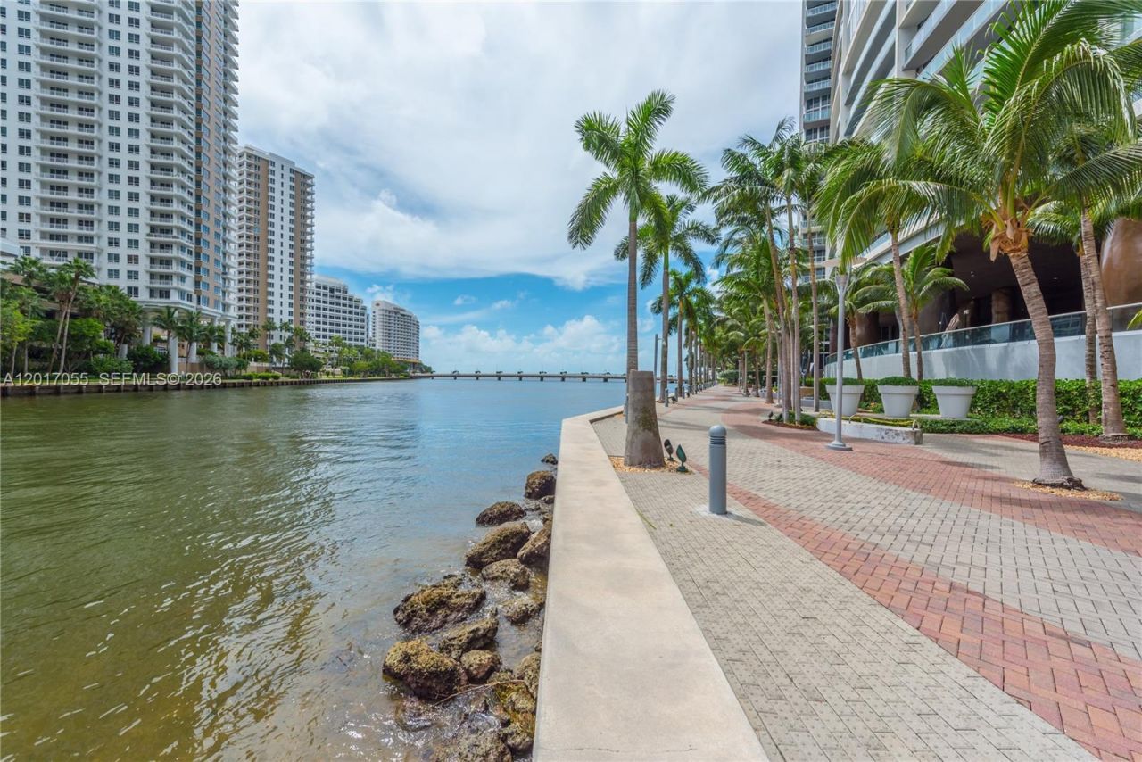 485 Brickell Ave, Unit 4606, Miami, FL 33131 Photo