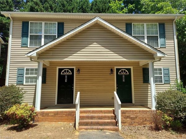 1602 Humble Street , Unit 201, Asheboro, NC 27203