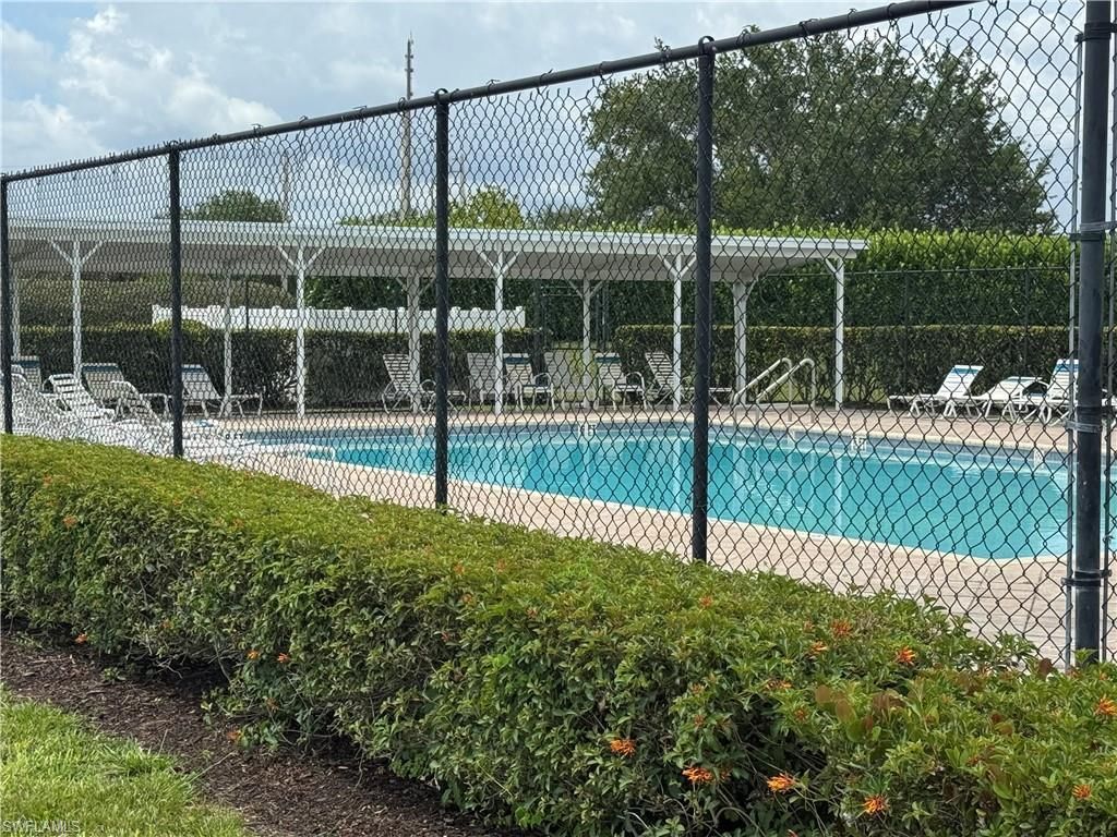 720 Meyer Dr, Naples, FL 34120 Photo