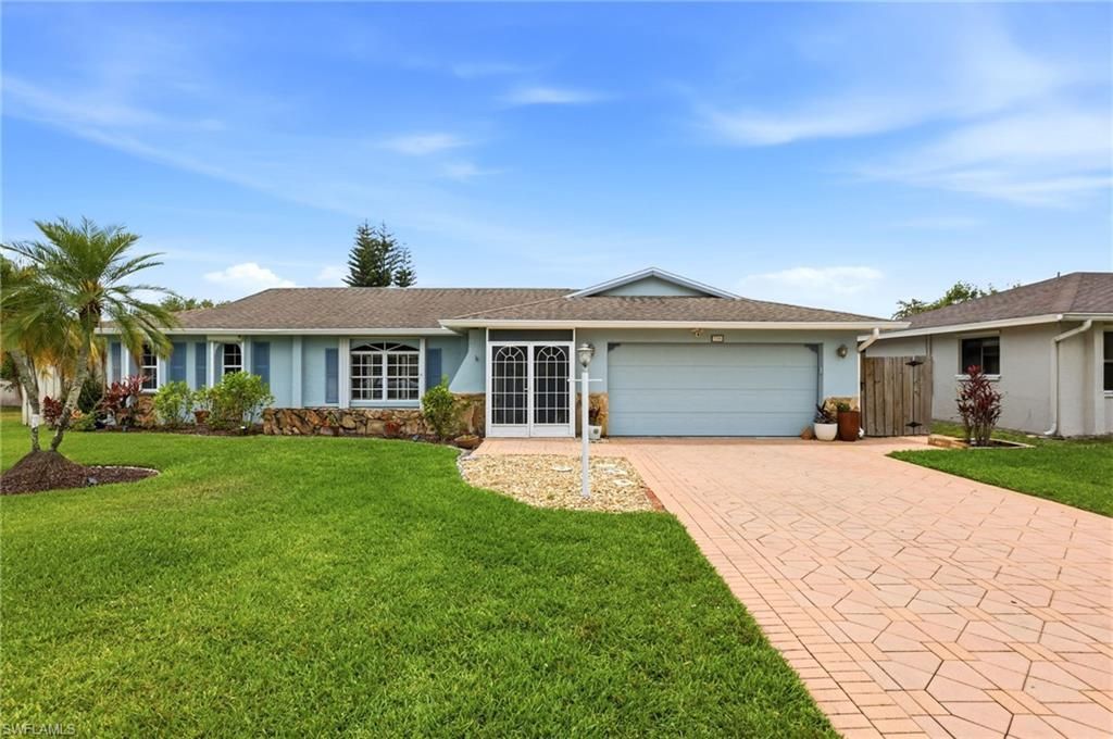 720 Meyer Dr, Naples, FL 34120 Photo