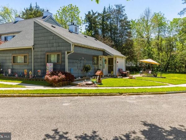 1 GEORGETOWNE, LINDENWOLD, NJ 08021