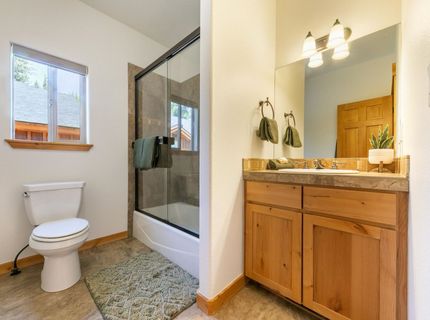 10138 Colton Creek Road, Truckee, CA 96161 Photo