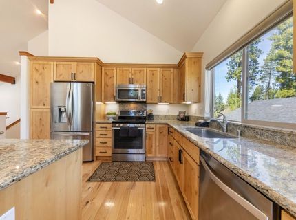 10138 Colton Creek Road, Truckee, CA 96161 Photo