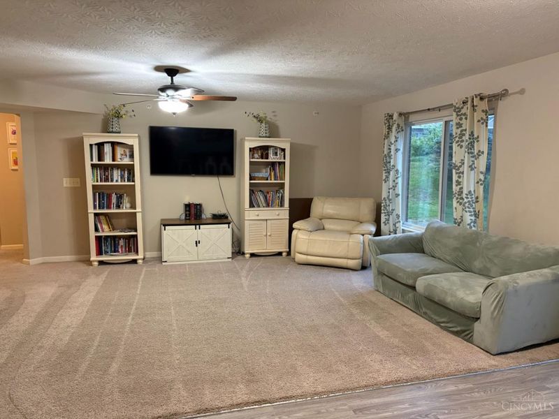344 Legacy Way, Harrison, OH 45030 Photo 2