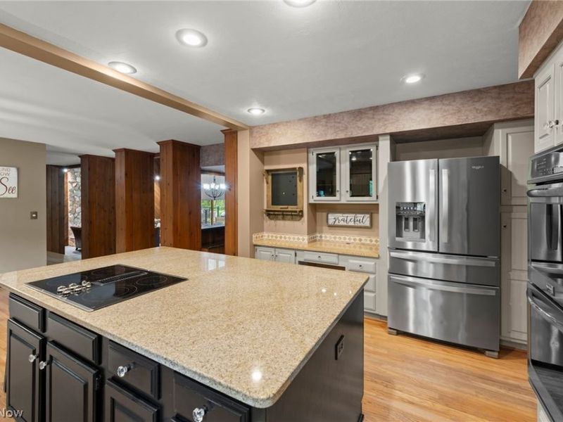 19312 Ivywood Trail, Strongsville, OH 44149 Photo 18