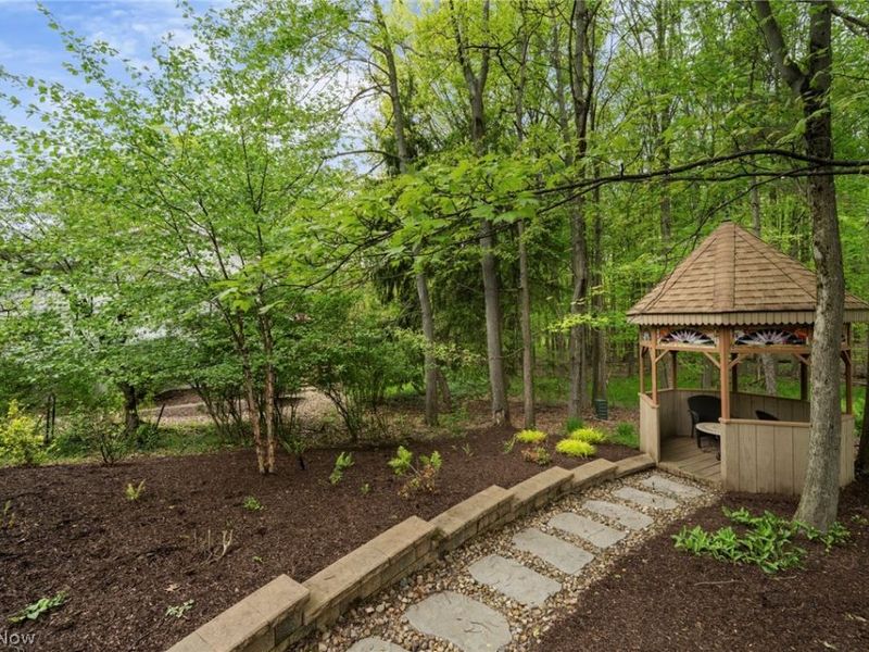 19312 Ivywood Trail, Strongsville, OH 44149 Photo 38
