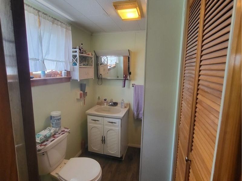 3800 Liberty Avenue, Shadyside, OH 43947 Photo 14